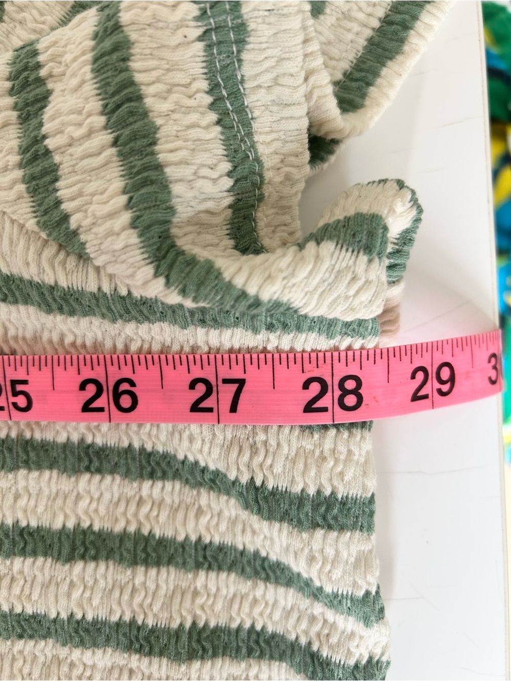 Torrid Size 5 Green Cream Striped Boxy Short Sleeve Tee Casual Relaxed Fit - Picture 6 of 7